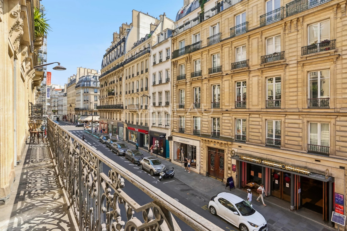 Luxury Apartment for sale in Paris 6ème, 1 070 000 €, Photo 6