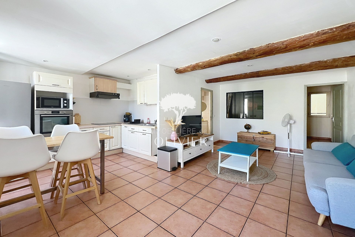 Luxury Apartment for sale in Apt, 97 000 €, Photo 1