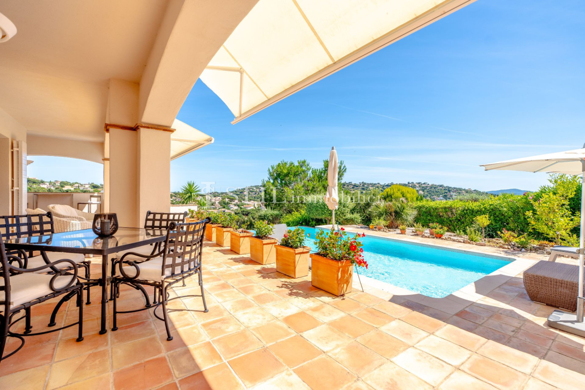 Maison de luxe à vendre à Sainte-Maxime, 1 775 000 €, Photo 2