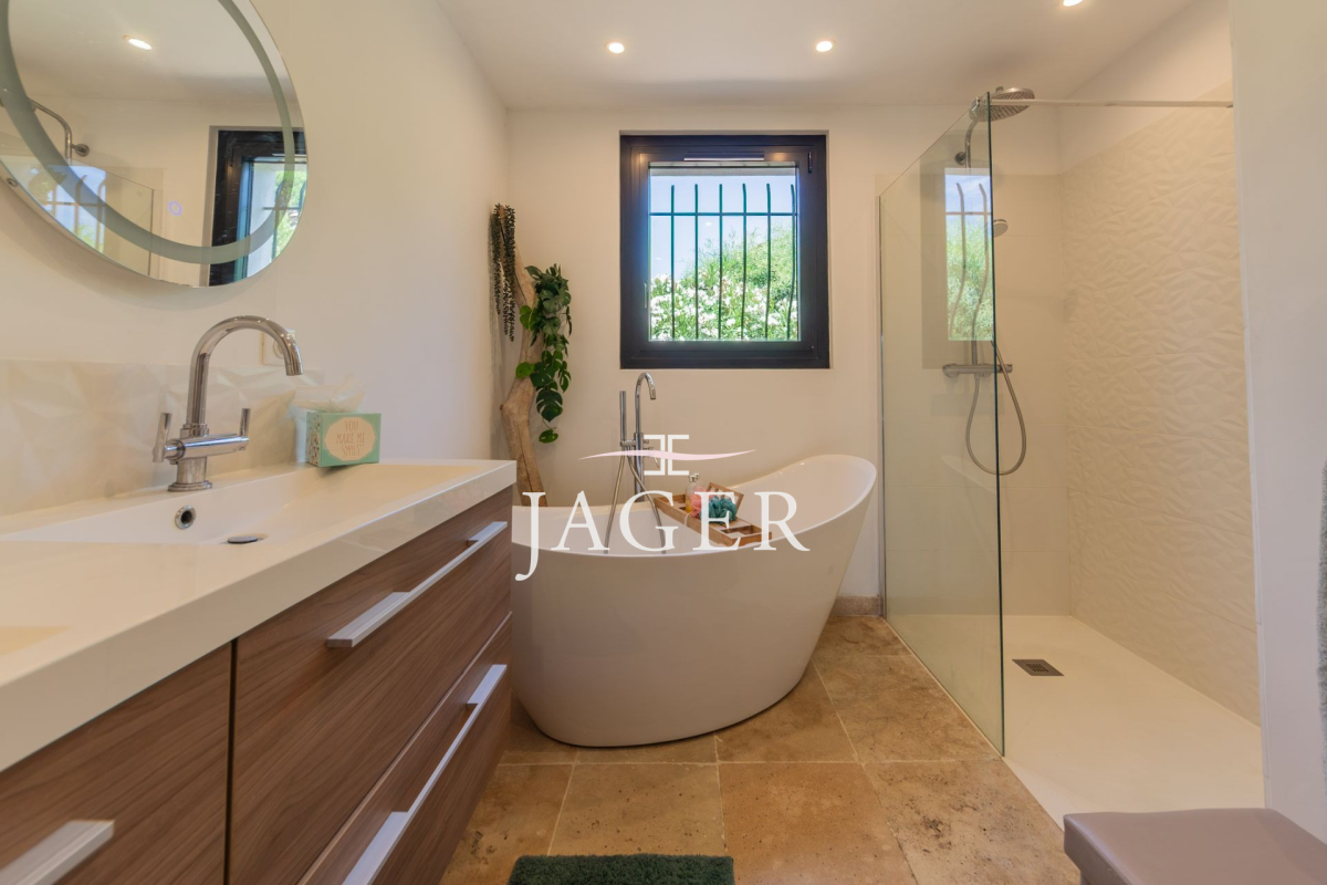 Maison de luxe à vendre à Les Issambres, 1 195 000 €, Photo 7