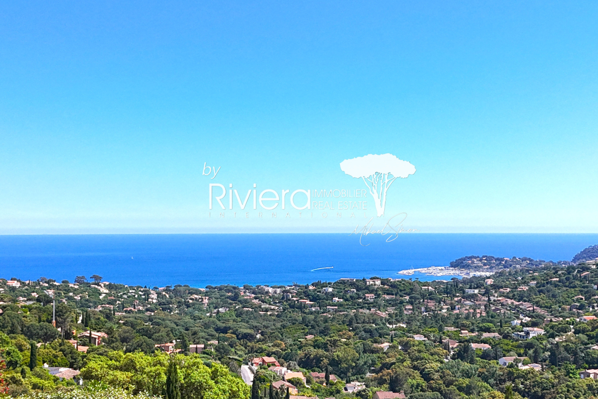 Maison de luxe à vendre à Cavalaire-sur-Mer, 2 990 000 €, Photo 1