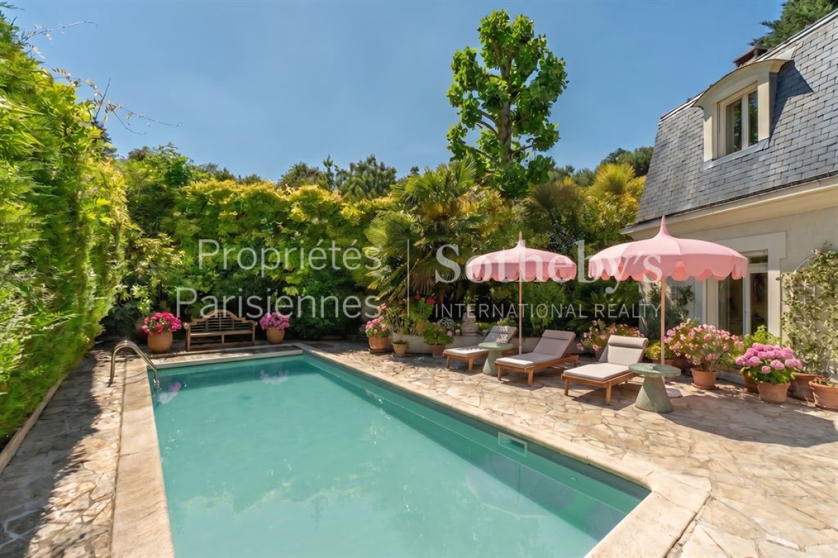 Maison de luxe à vendre à Saint-Cloud, 3 350 000 €, Photo 1