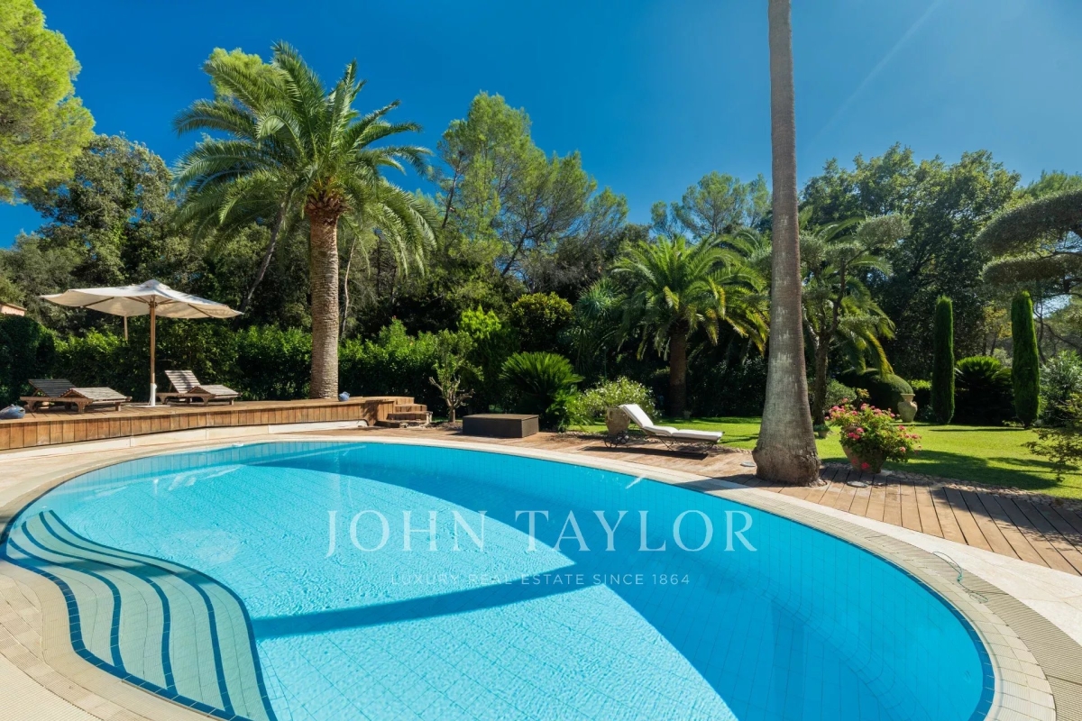 Maison de luxe à vendre à Mougins, 3 700 000 €, Photo 1