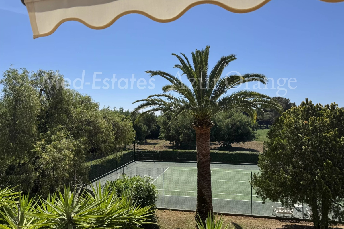 Appartement de luxe à vendre à Cavalaire-sur-Mer, 389 000 €, Photo 3