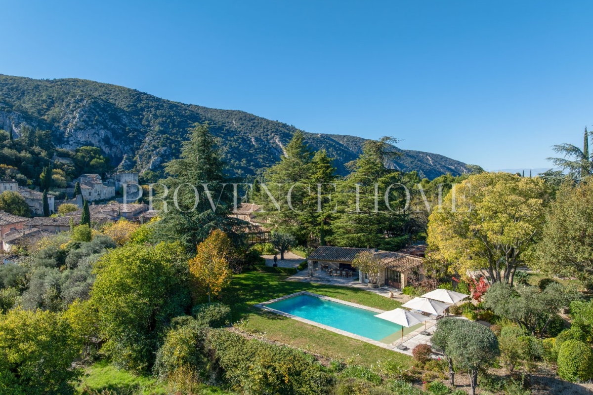 Maison de luxe à vendre à Oppède, 4 400 000 €, Photo 1