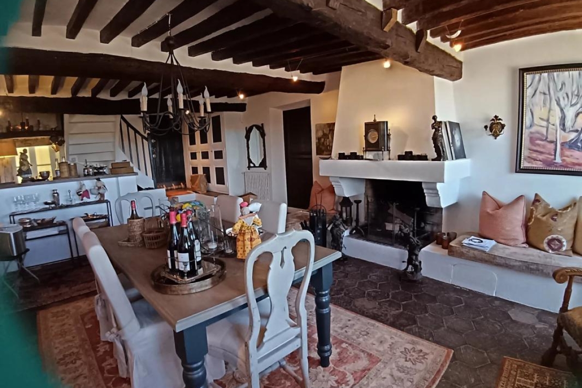 Maison de luxe à vendre à Cagnes-sur-Mer, 825 000 €, Photo 1