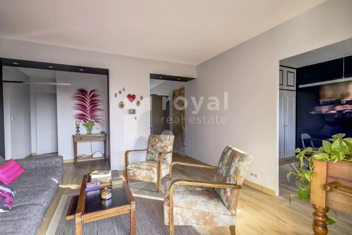 Luxury Apartment for sale in Valbonne, 410 000 €, Photo 1