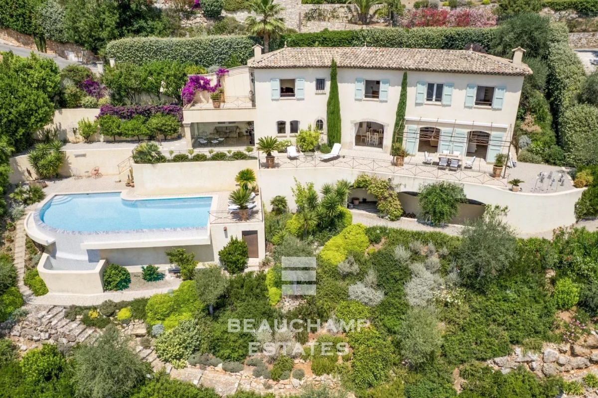 Luxury House for sale in Spéracèdes, 1 950 000 €, Photo 1