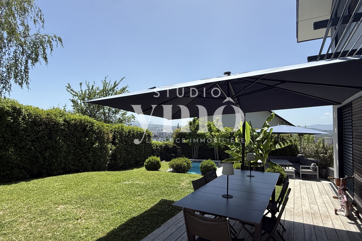Maison de luxe à vendre à Annecy-le-Vieux, 1 790 000 €, Photo 2