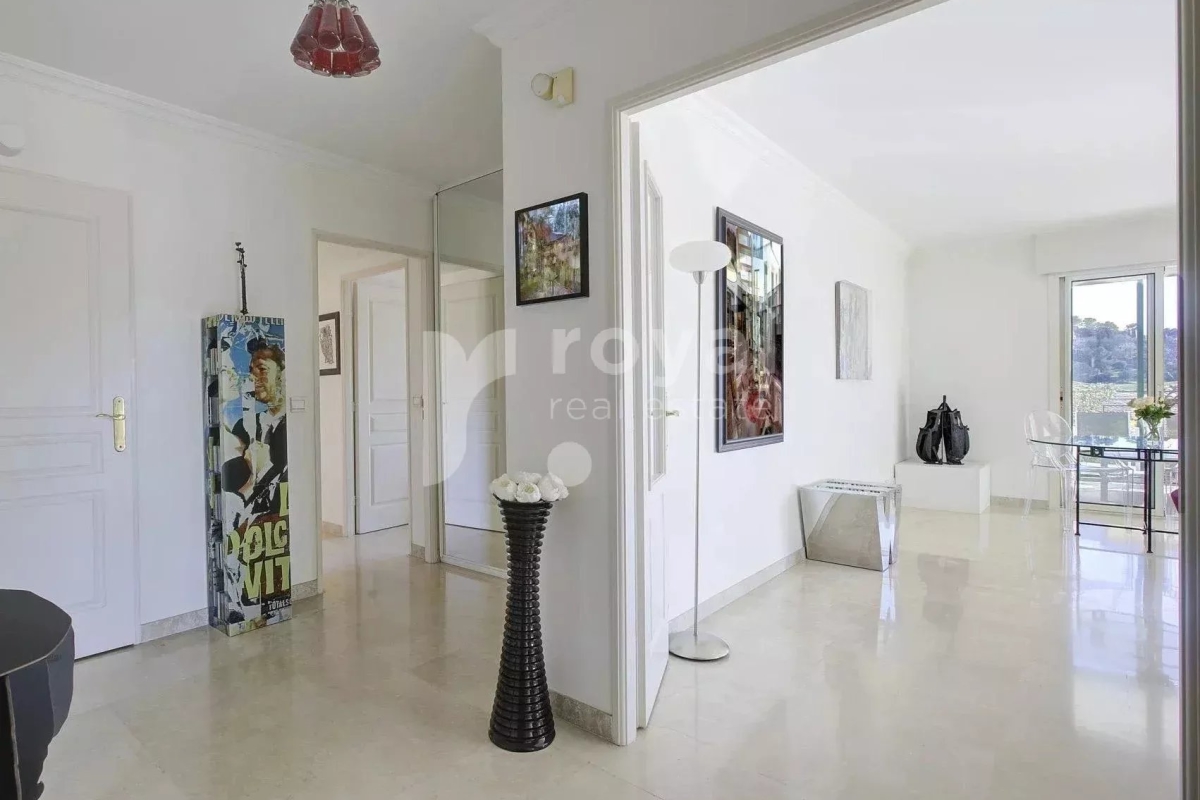 Appartement de luxe à vendre à Mougins, 1 350 000 €, Photo 2