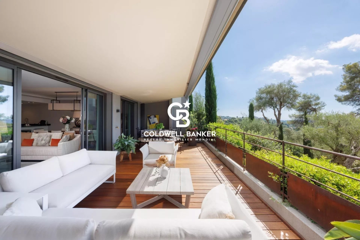 Appartement de luxe à vendre à Saint-Paul-de-Vence, 2 160 000 €, Photo 3