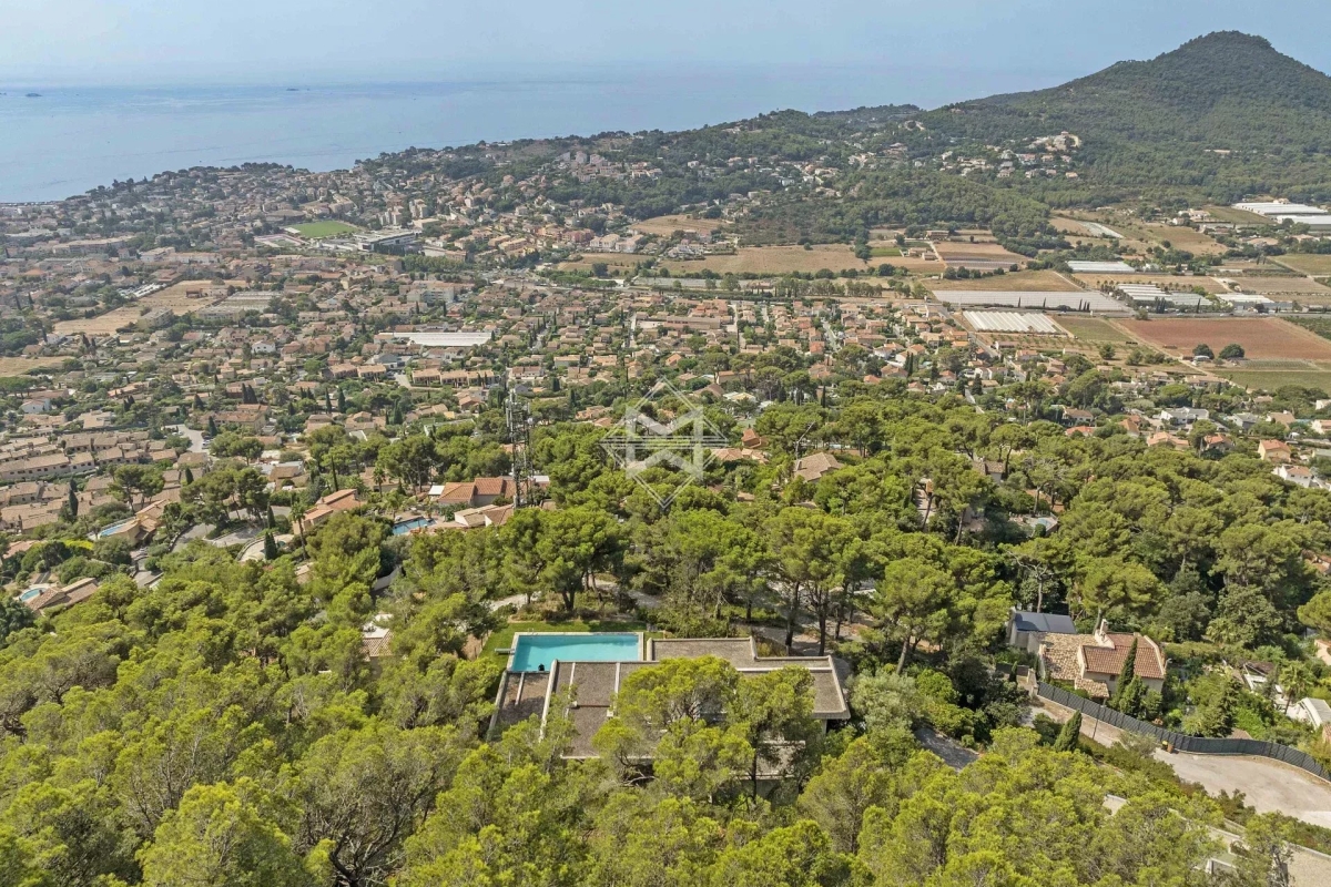 Luxury House for sale in Carqueiranne, 3 400 000 €, Photo 3