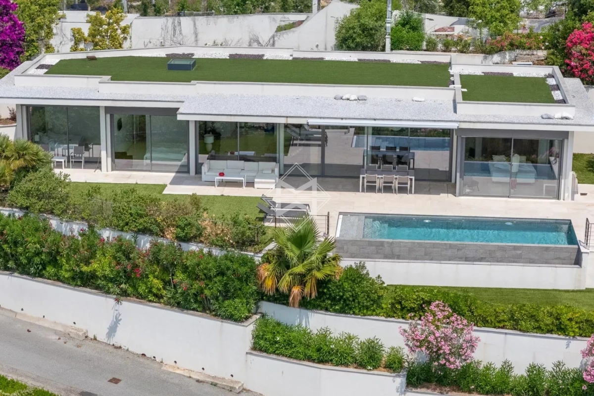 Luxury House for sale in Les Issambres, 2 690 000 €, Photo 3