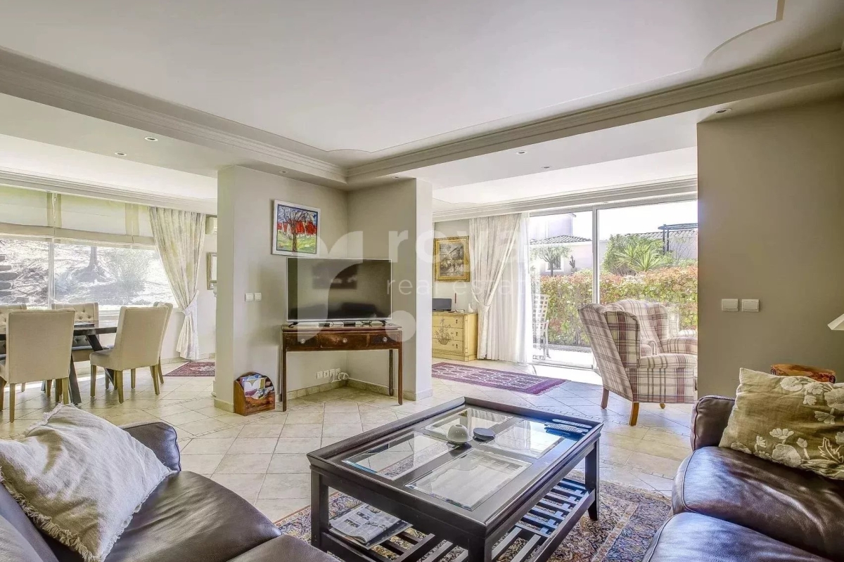 Appartement de luxe à vendre à Mougins, 780 000 €, Photo 4