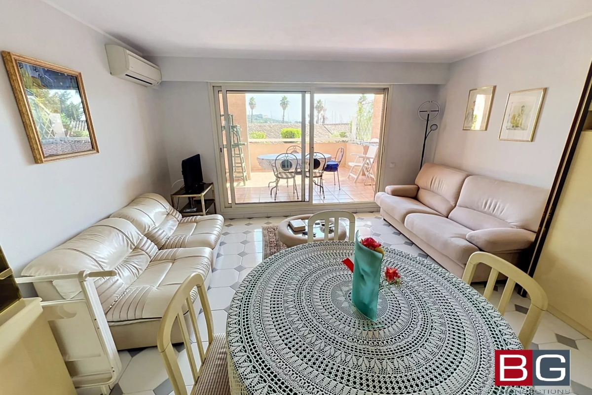 Appartement de luxe à vendre à Antibes, 385 000 €, Photo 4