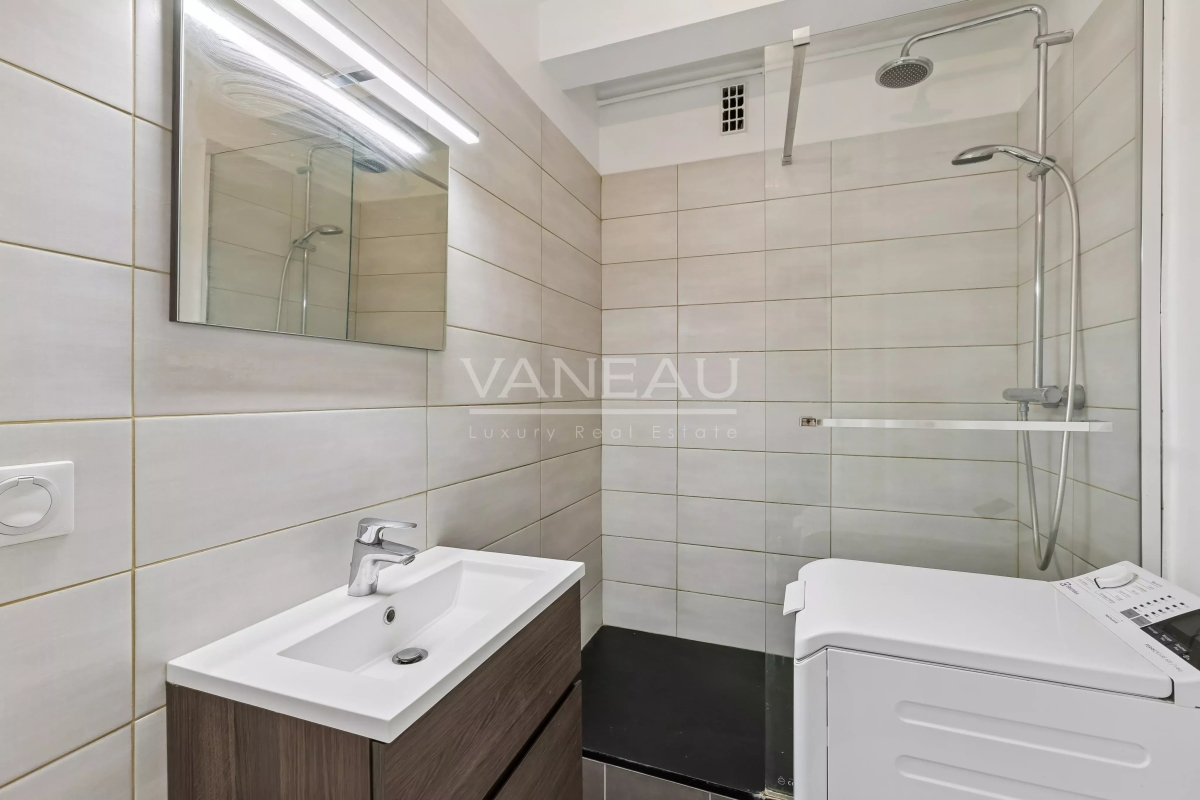 Luxury Apartment for sale in Paris 15Ème, 258 000 €, Photo 5