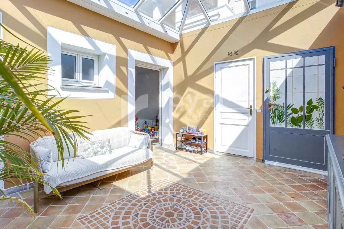 Maison de luxe à vendre à Mougins, 935 000 €, Photo 6