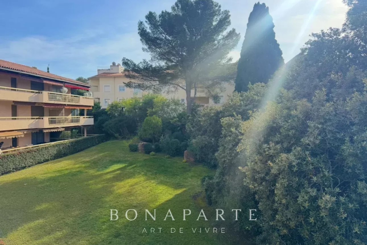 Appartement de luxe à vendre à Saint-Raphaël, 649 000 €, Photo 6