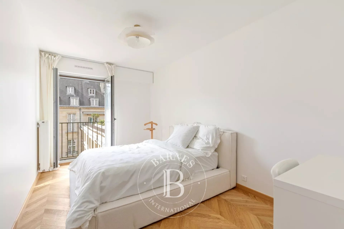 Luxury Apartment for sale in Paris 3ème, 2 142 000 €, Photo 7