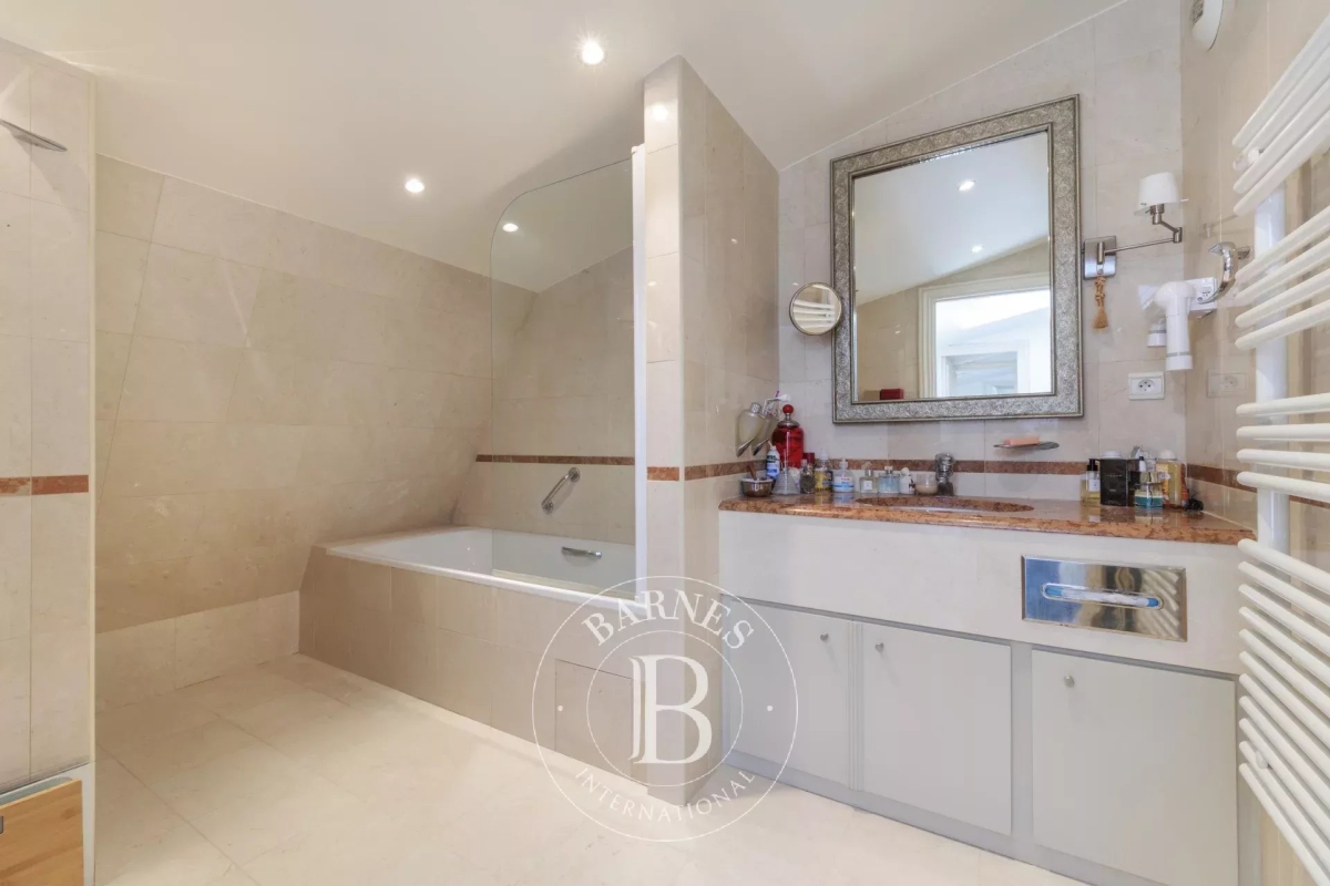 Luxury Apartment for sale in Paris 8Ème, 1 580 000 €, Photo 7