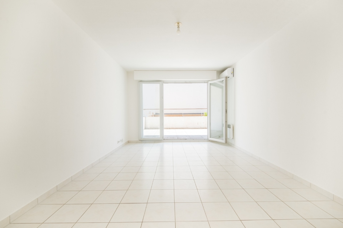 Appartement de luxe à vendre à Antibes, 650 000 €, Photo 1