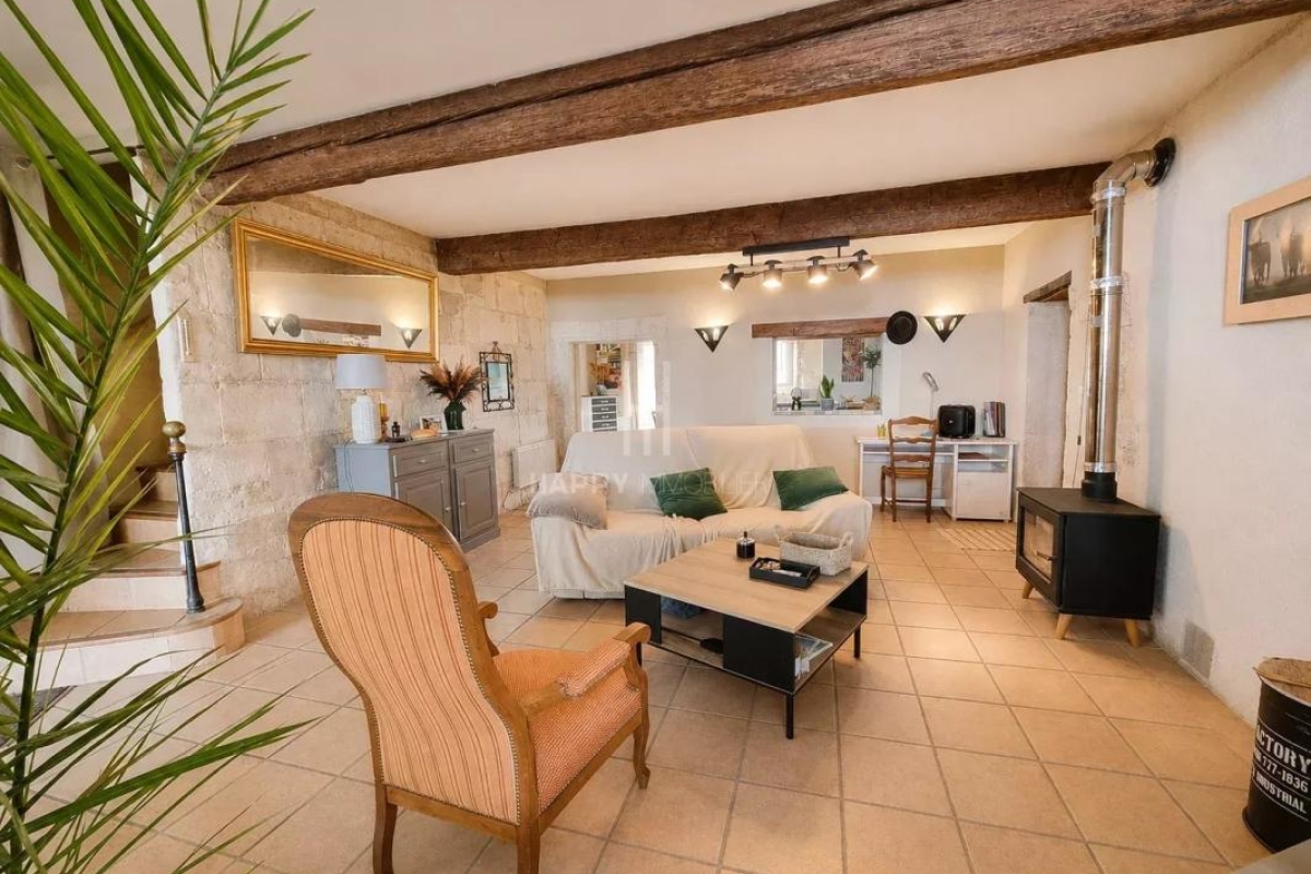 Maison de luxe à vendre à Mollégès, 395 000 €, Photo 1