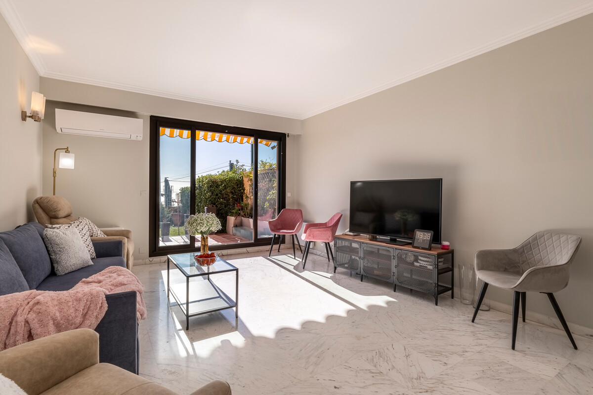 Luxury Apartment for sale in Roquebrune-Cap-Martin, 1 950 000 €, Photo 2