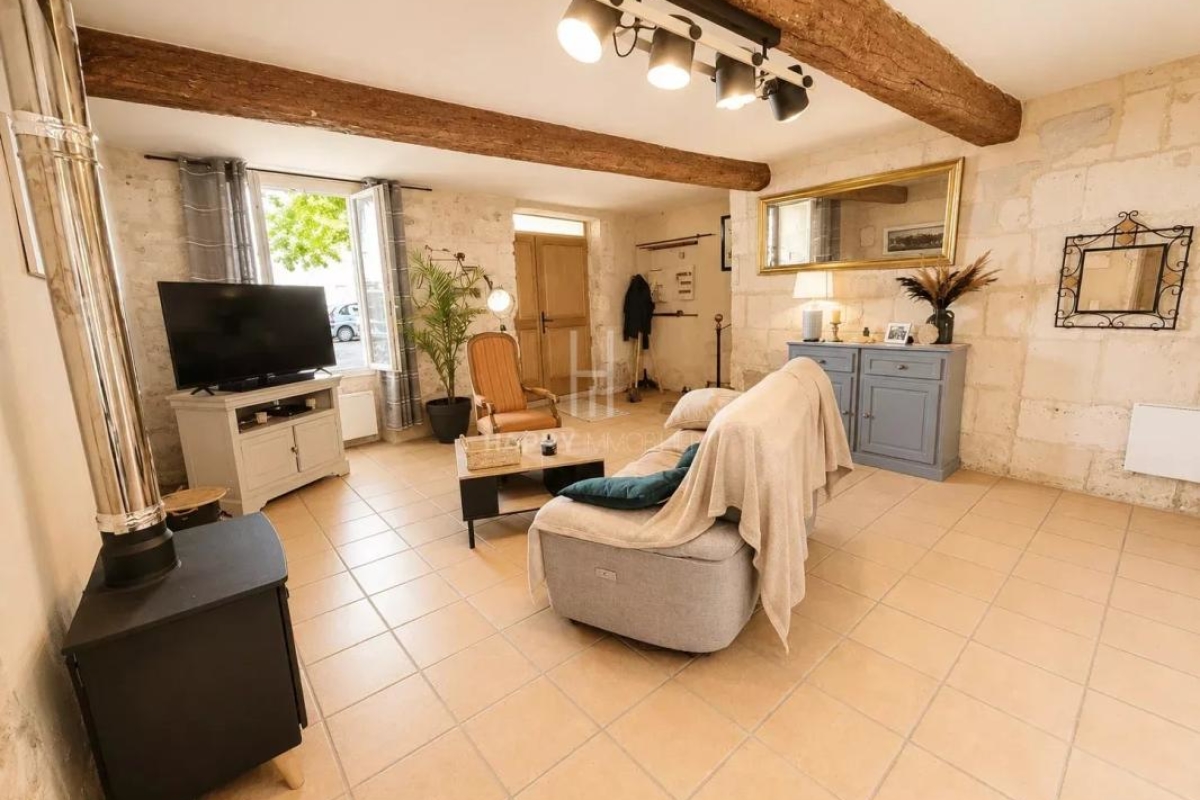 Maison de luxe à vendre à Mollégès, 395 000 €, Photo 2