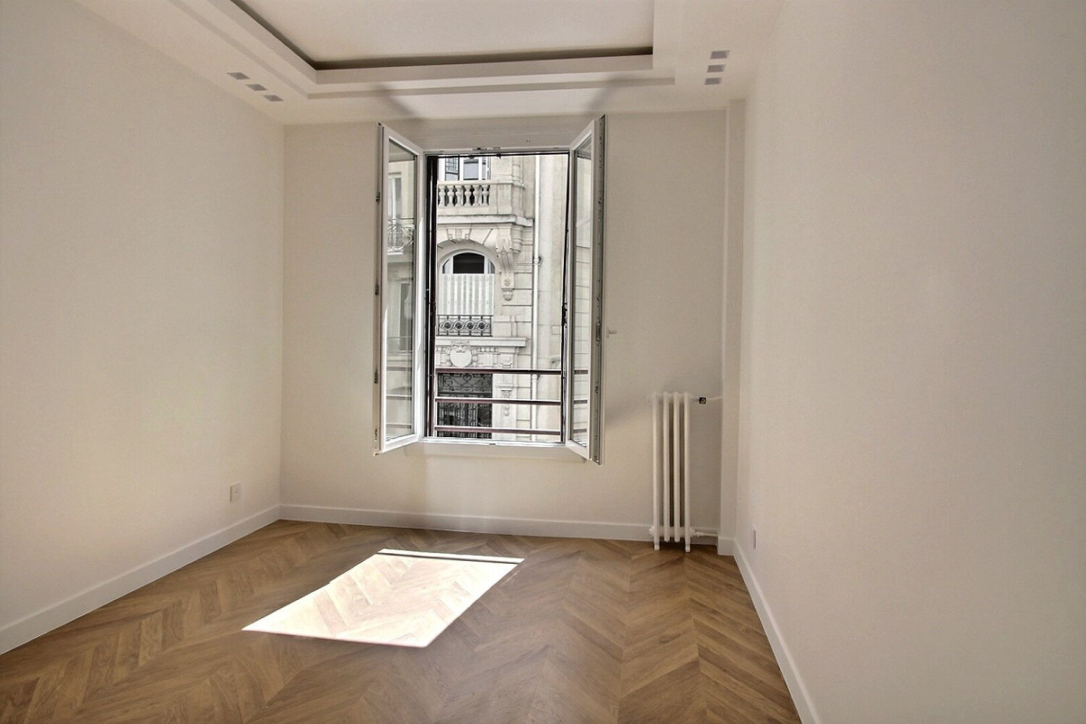Appartement de luxe à louer à Neuilly-sur-Seine, 2 150 €, Photo 3