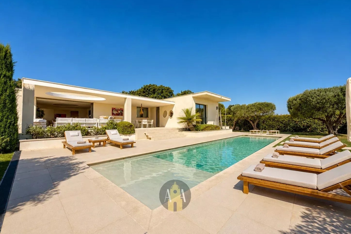Luxury House for sale in Saint-Tropez, 12 500 000 €, Photo 4