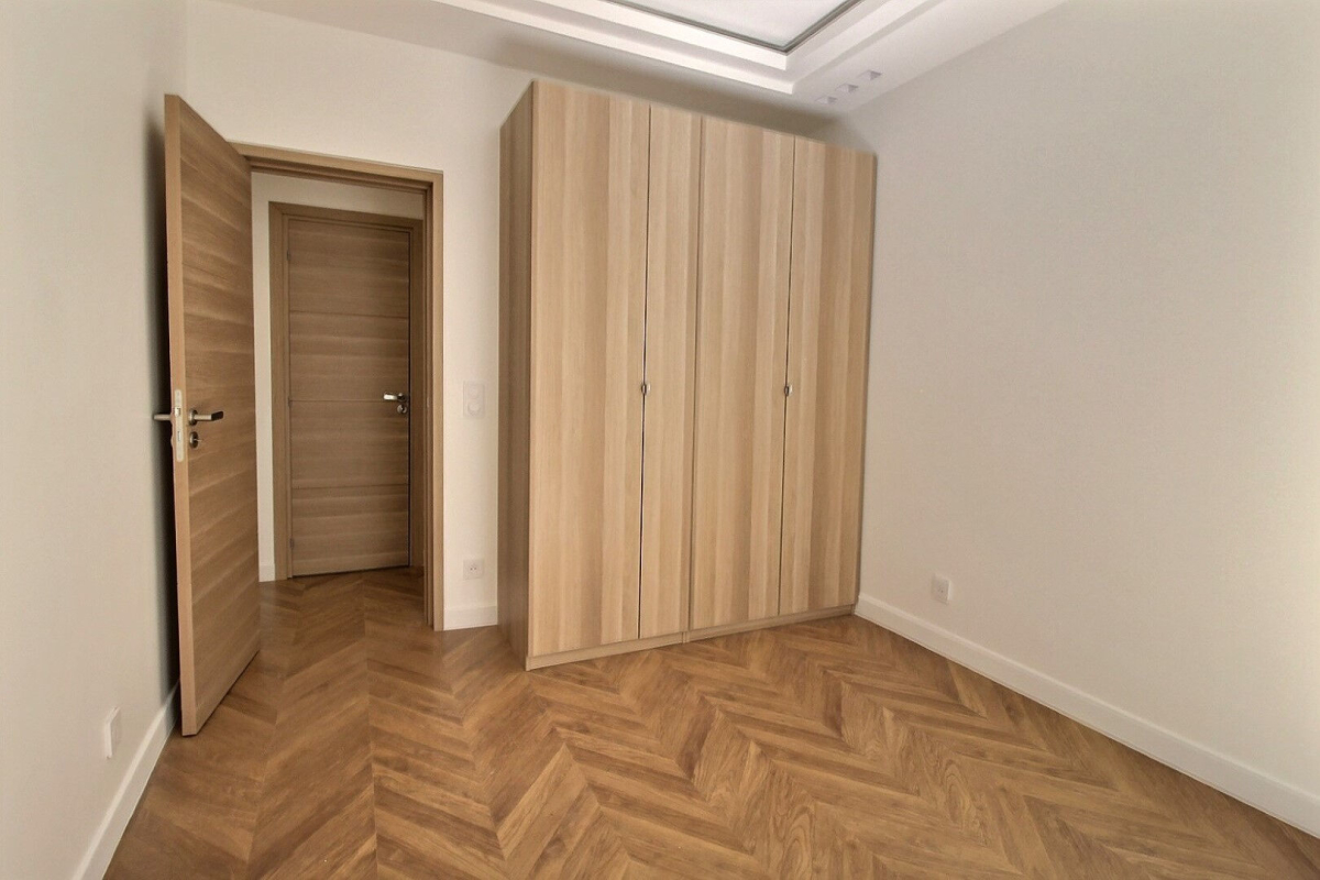 Appartement de luxe à louer à Neuilly-sur-Seine, 2 150 €, Photo 5