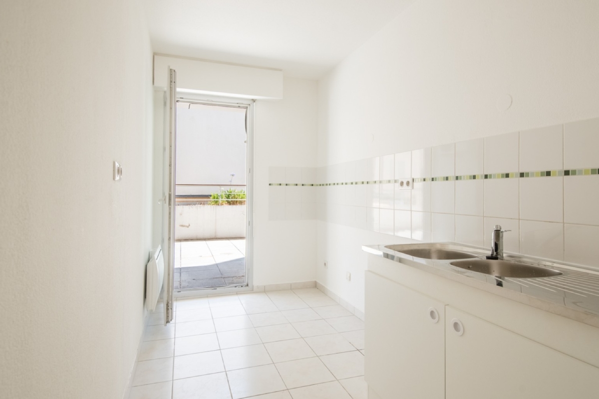 Appartement de luxe à vendre à Antibes, 650 000 €, Photo 5