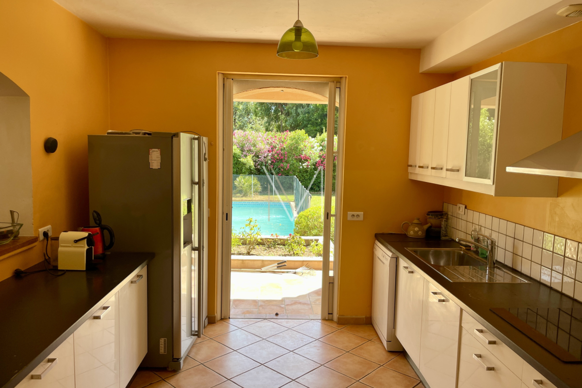 Luxury House for sale in Le Plan-de-La-Tour, 1 190 000 €, Photo 7