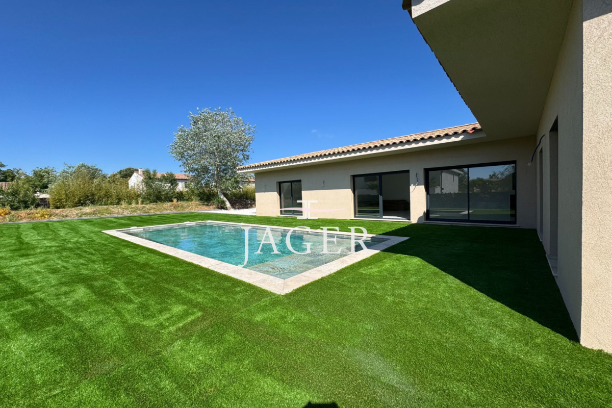 Luxury House for sale in Grimaud, 1 390 000 €, Photo 2
