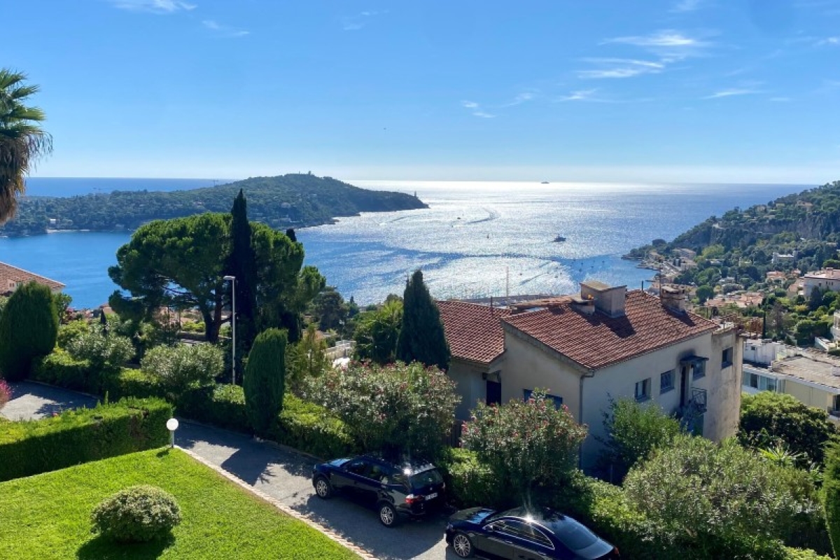 Luxury Apartment for sale in Villefranche-sur-Mer, 560 000 €, Photo 2