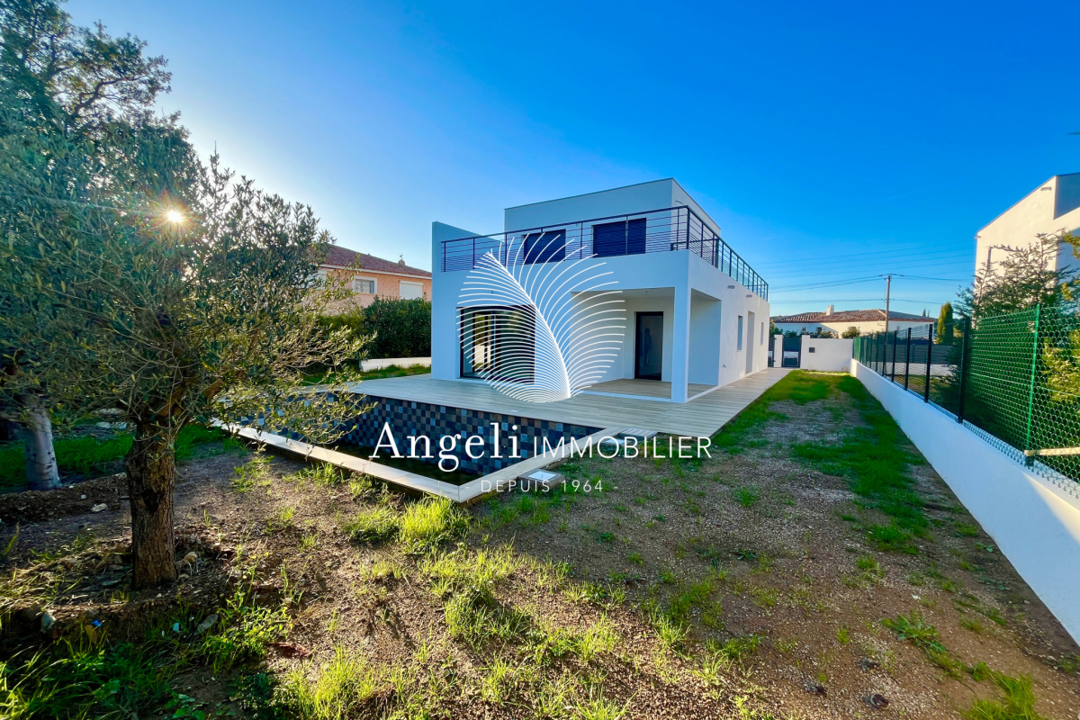Maison de luxe à vendre à Saint-Aygulf, 995 000 €, Photo 1