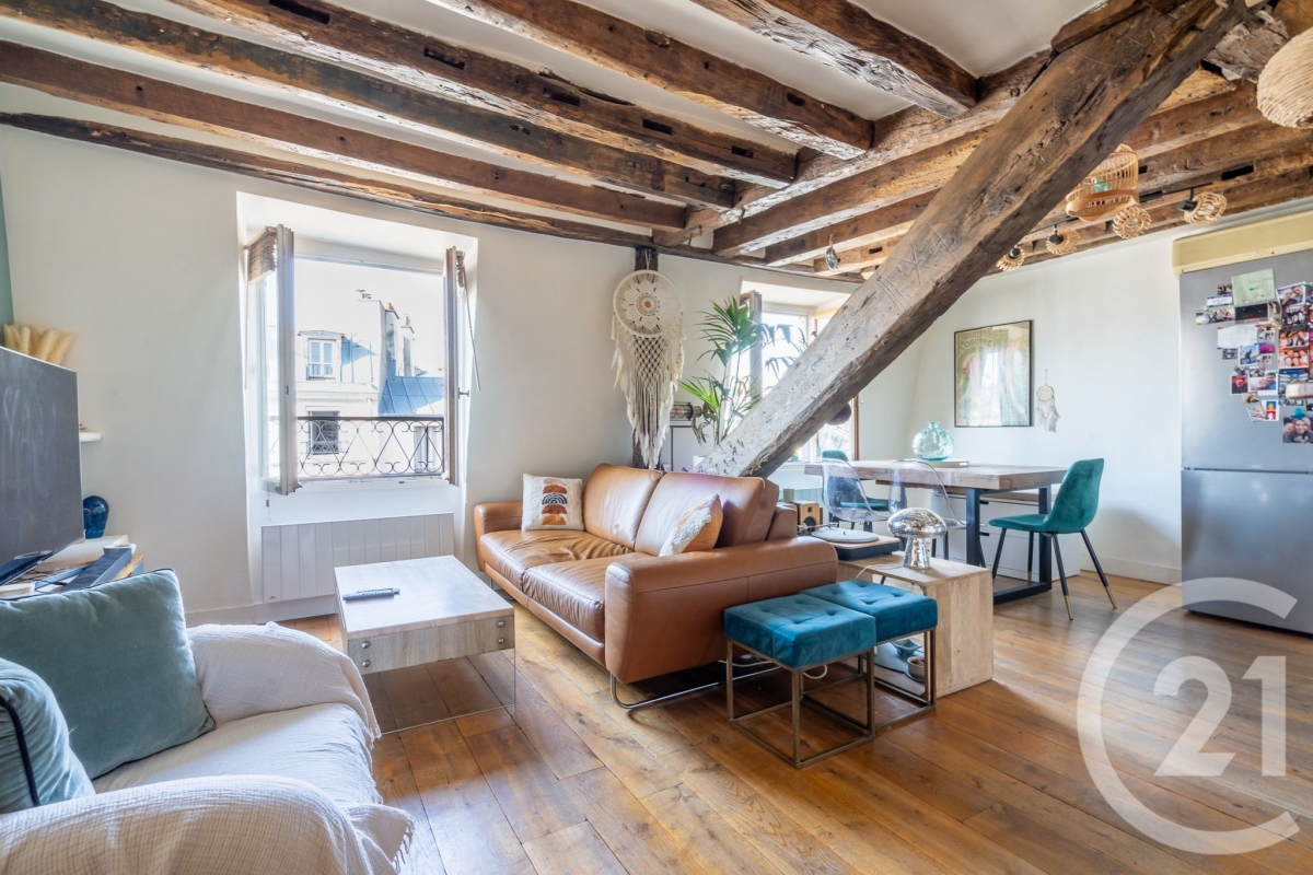 Luxury Apartment for sale in Paris 11ème, 735 000 €, Photo 1