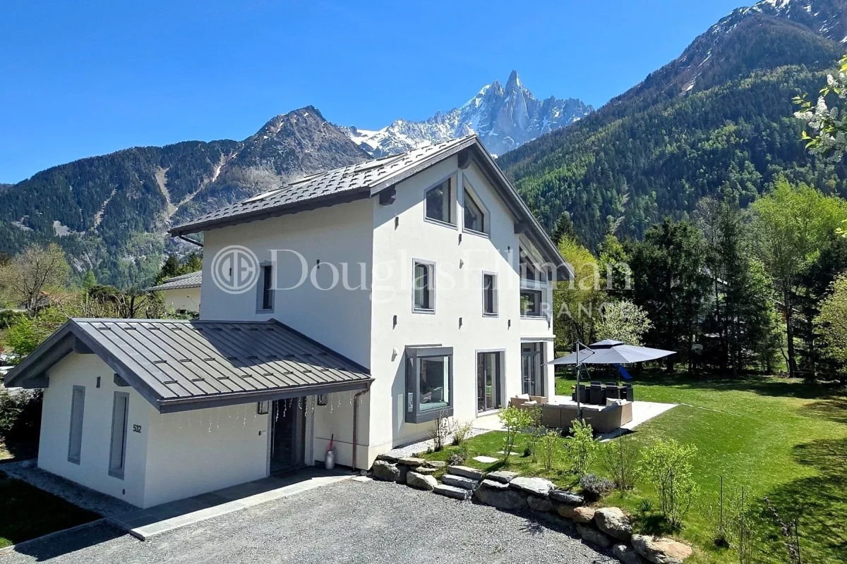 Maison de luxe à vendre à Chamonix-Mont-Blanc, 3 950 000 €, Photo 1