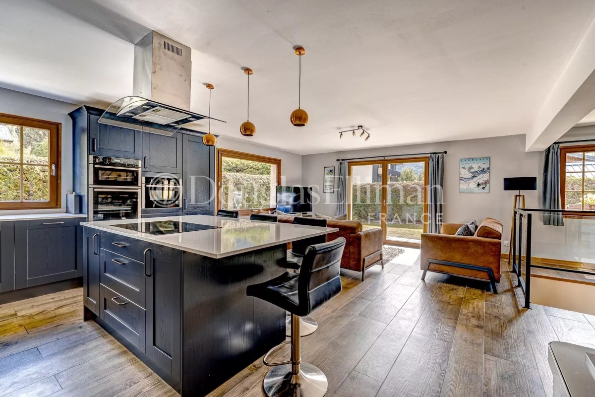 Maison de luxe à vendre à Chamonix-Mont-Blanc, 2 150 000 €, Photo 1