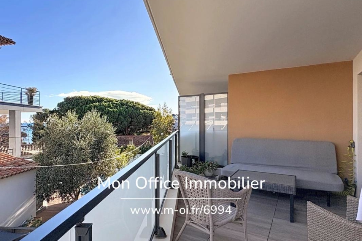 Appartement de luxe à vendre à Cavalaire-sur-Mer, 499 000 €, Photo 2