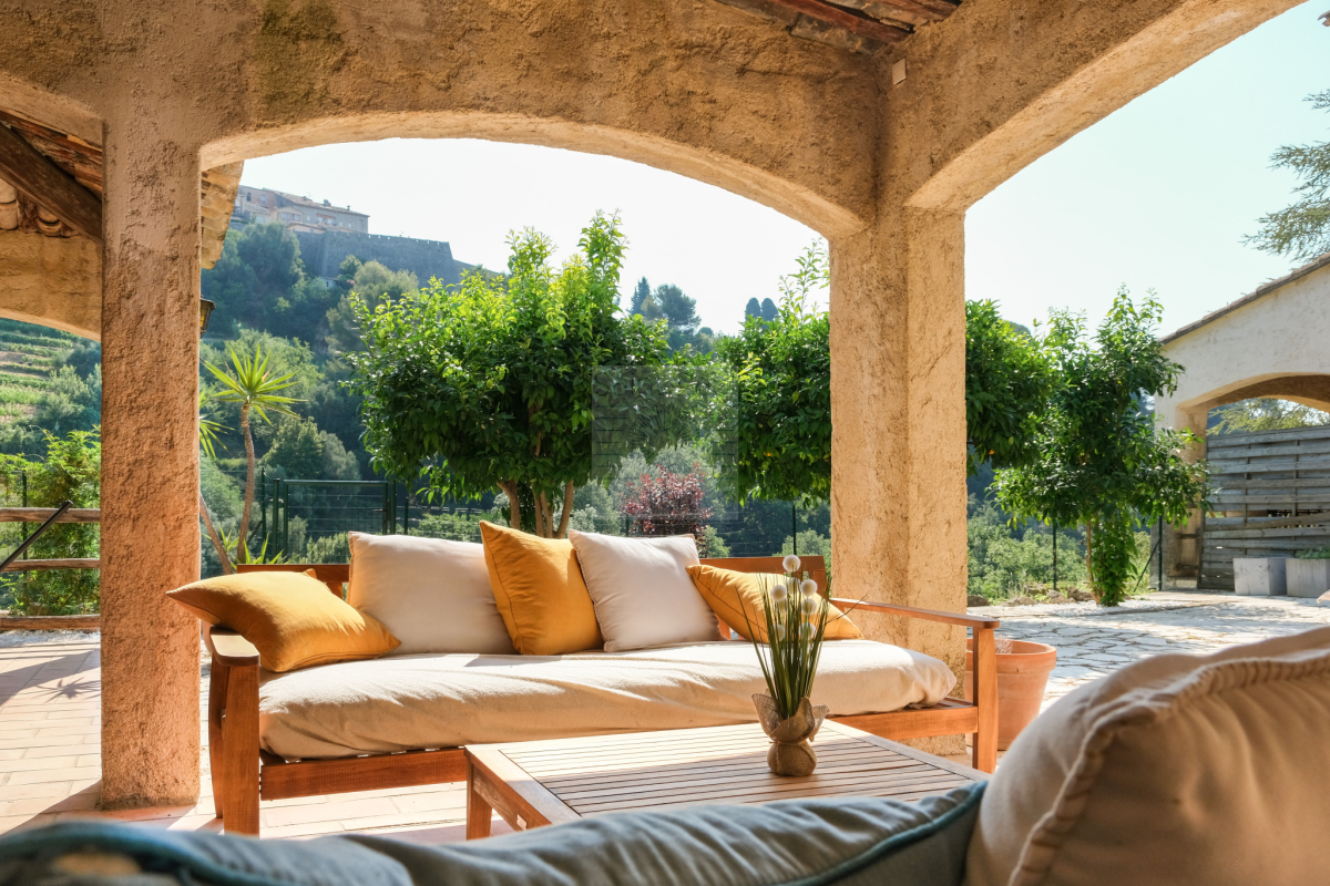 Appartement de luxe à vendre à Saint-Paul-de-Vence, 695 000 €, Photo 2