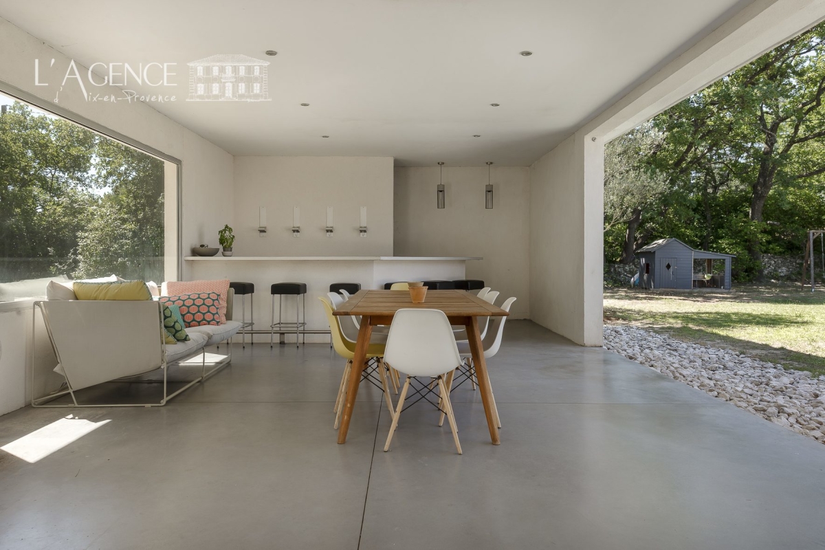 Maison de luxe à vendre à Aix-en-Provence, 1 150 000 €, Photo 2