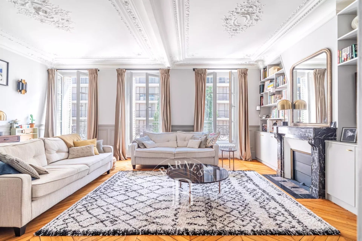 Appartement de luxe à vendre à Neuilly-sur-Seine, 1 300 000 €, Photo 2