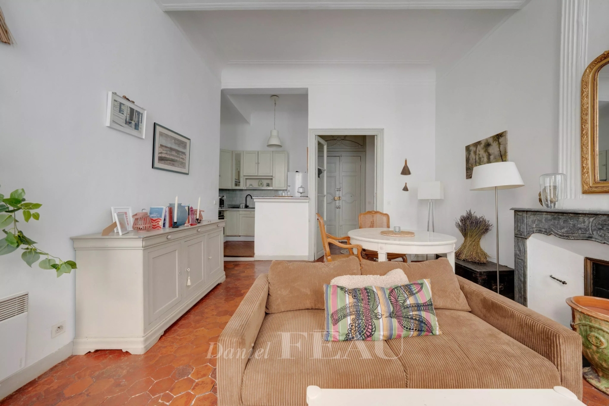 Luxury Apartment for sale in Aix-en-Provence, 410 000 €, Photo 2