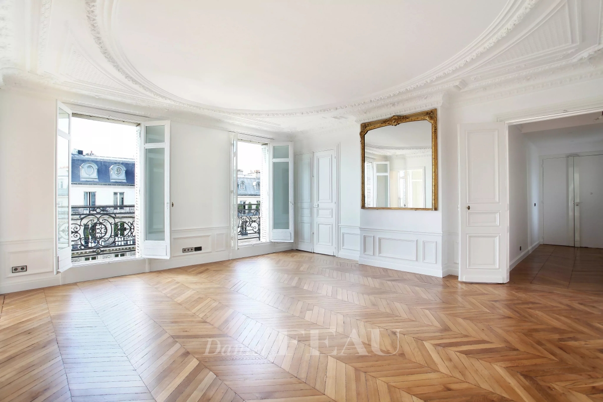Appartement de luxe à louer à Paris 8ème, 6 550 €, Photo 2