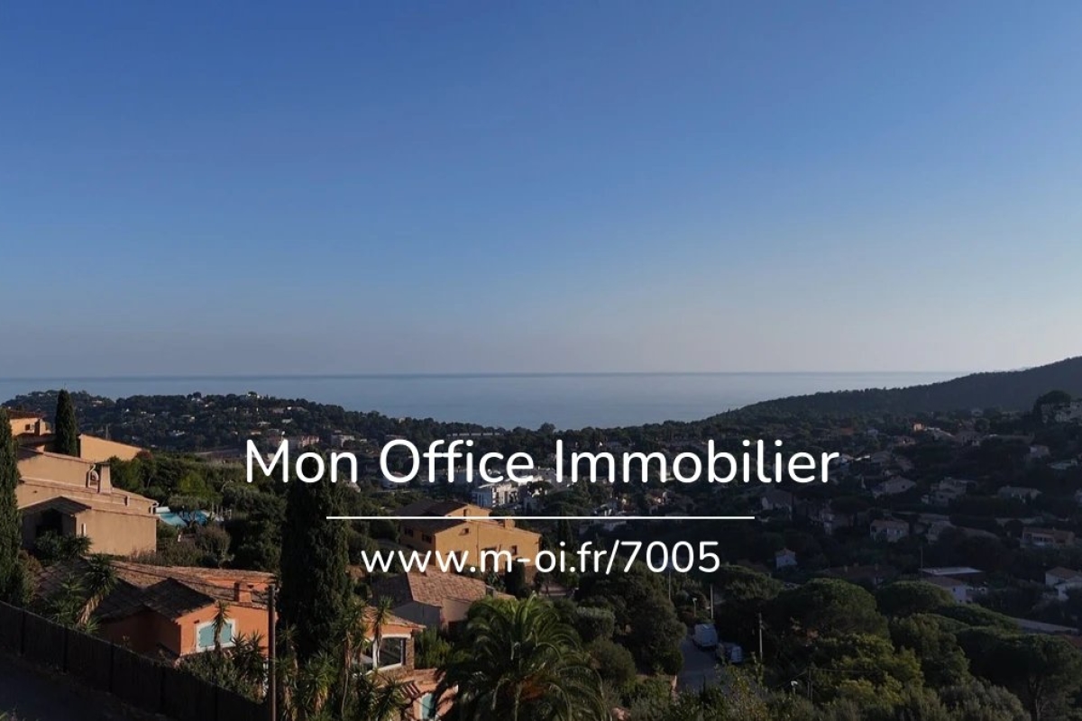 Maison de luxe à vendre à Cavalaire-sur-Mer, 1 050 000 €, Photo 3
