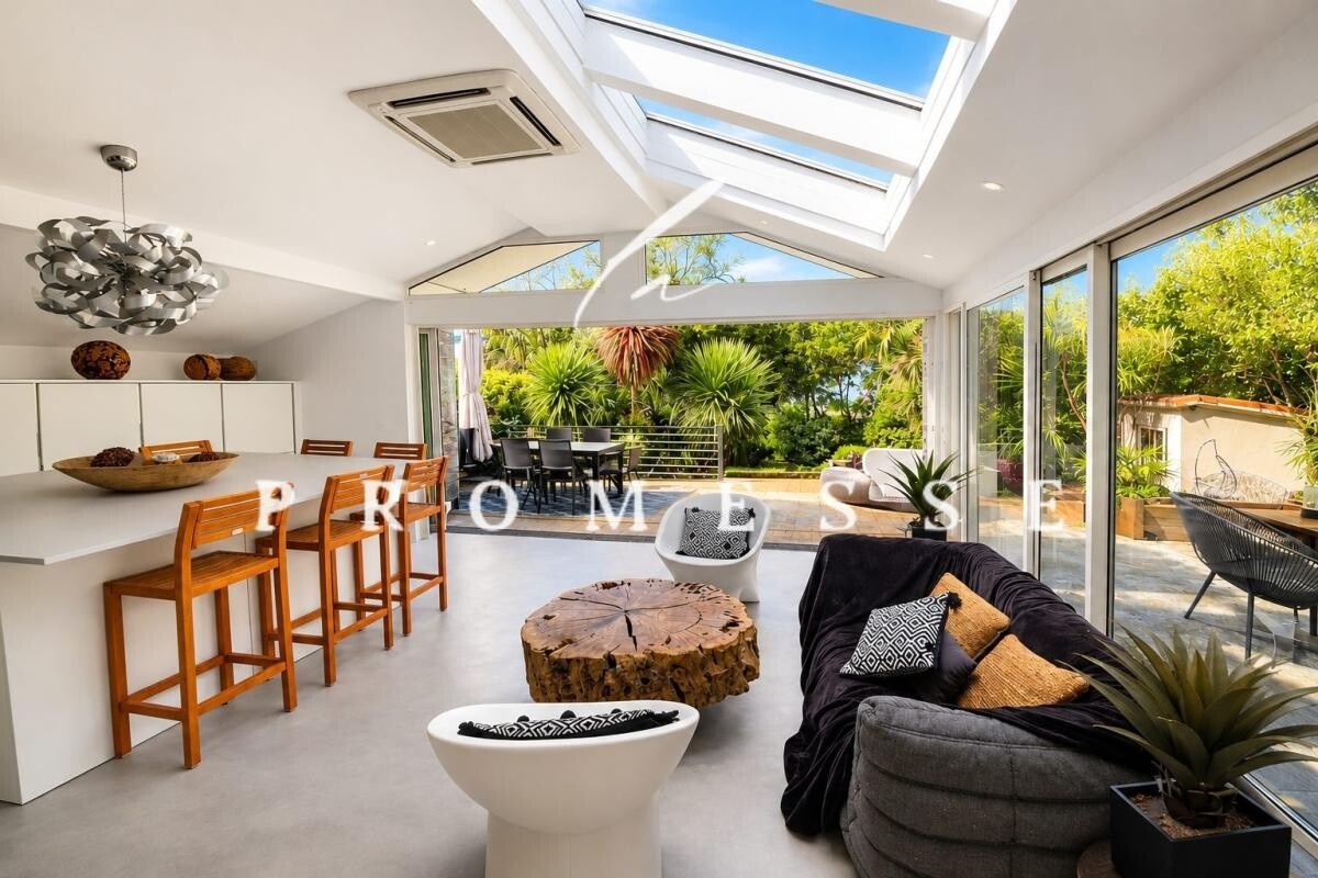 Maison de luxe à vendre à Biarritz, 1 850 000 €, Photo 3
