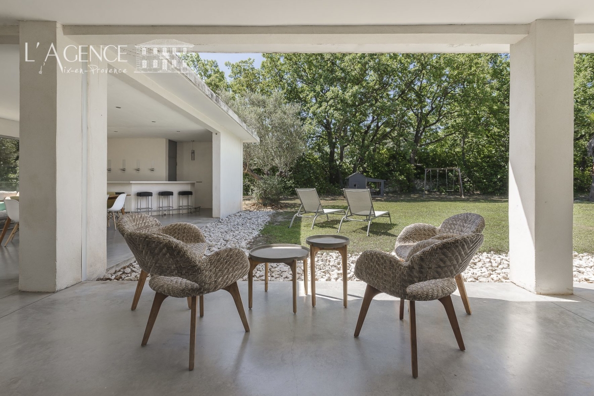 Maison de luxe à vendre à Aix-en-Provence, 1 150 000 €, Photo 3
