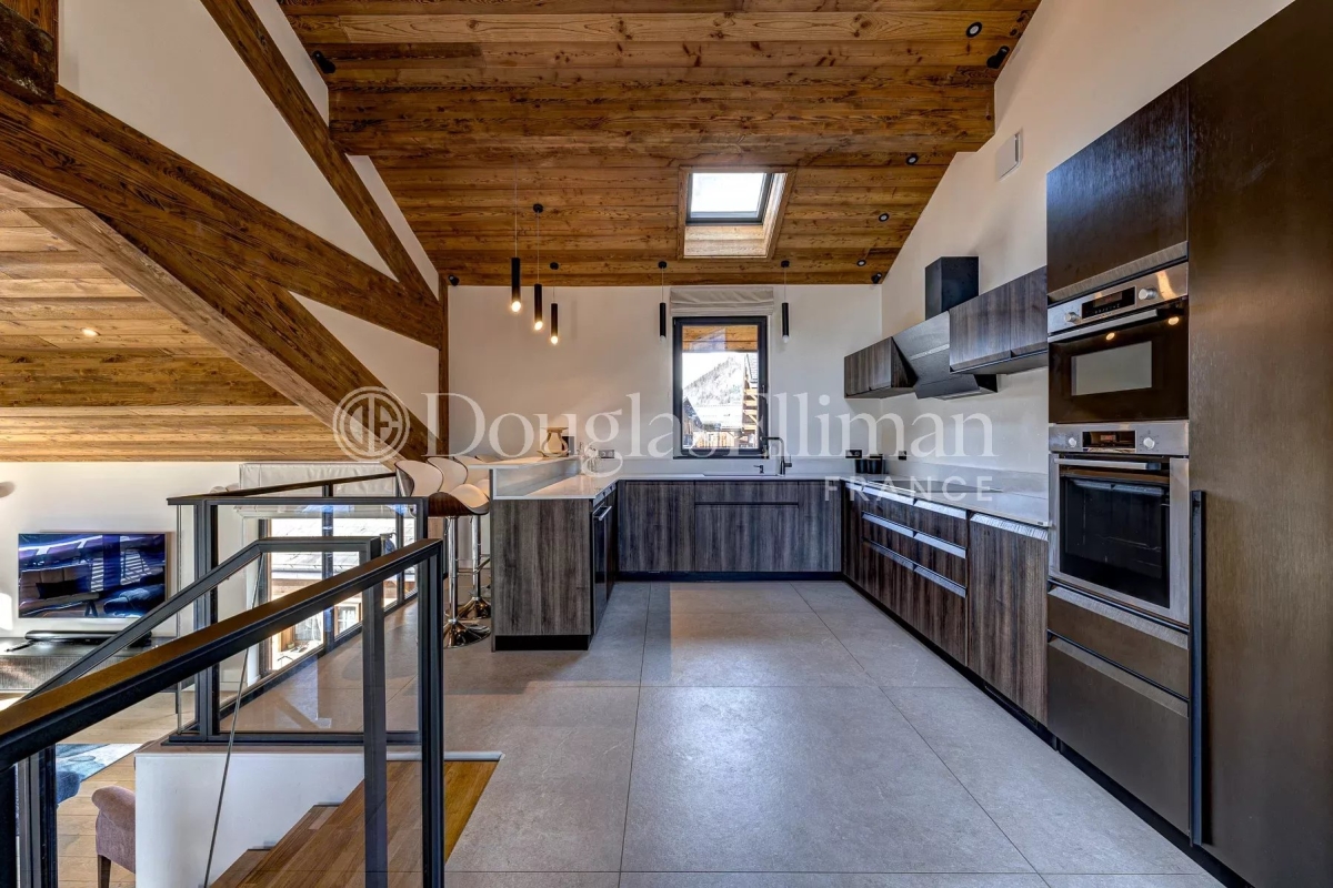 Maison de luxe à vendre à Morzine, 2 650 000 €, Photo 3