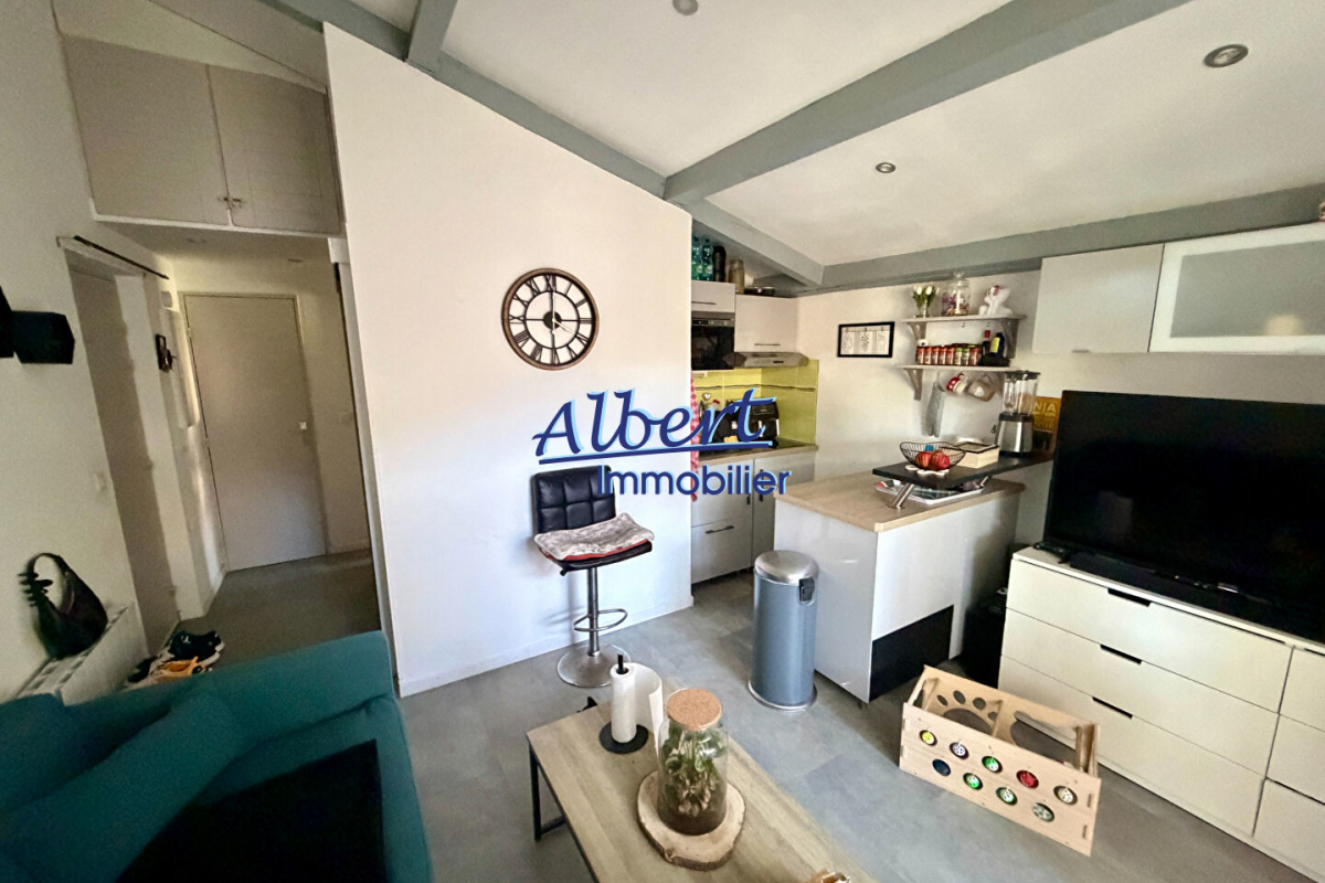 Appartement de luxe à vendre à Sanary-sur-Mer, 212 000 €, Photo 4